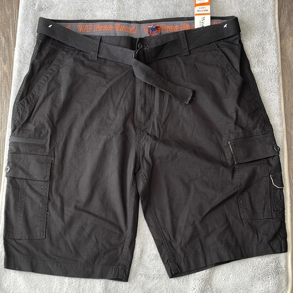 Wearfirst - Mens Legacy Belted Cargo Shorts - Picture 2 of 5